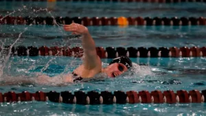 Colgate Women, Holy Cross Men Earn Patriot League Wins In Split Dual