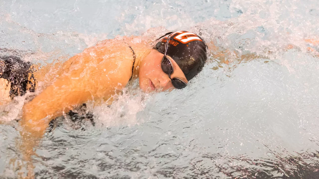 Saint Francis Women Sweep SUNY Oswego At St. Petersburg Classic Relays