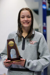 Muy buen trabajo de Carmen Weiler en las finales universitarias NCAA