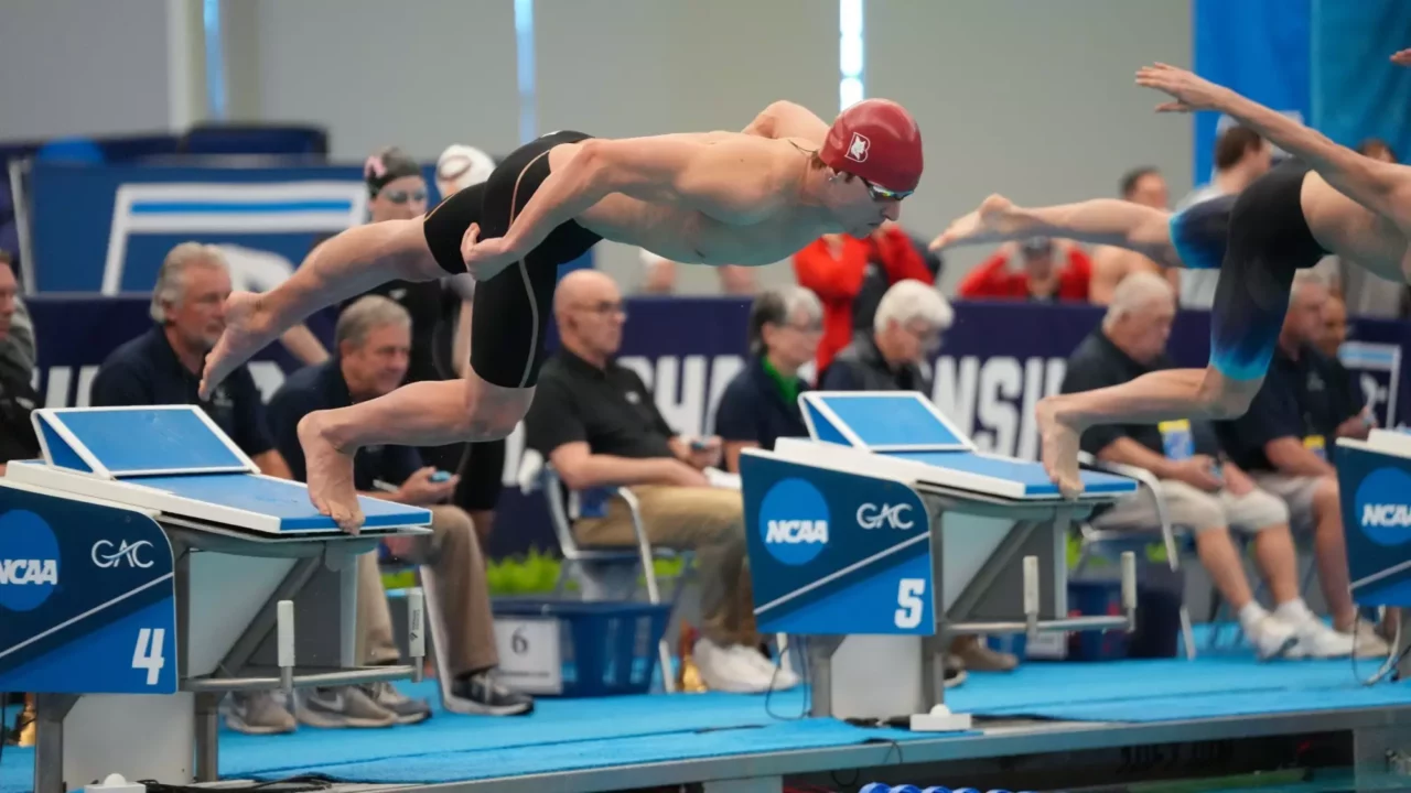 Max Cory Scorches 42.88 100 Freestyle, Breaks Seven-Year-Old NCAA Division III Record