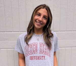 Diver Ryleigh Mahoney Announces Commitment to MAAC Diving Powerhouse Sacred Heart