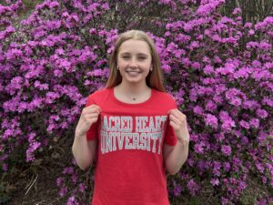 Connecticut Native Laura DeGennaro Remains In-State With Commitment to Sacred Heart