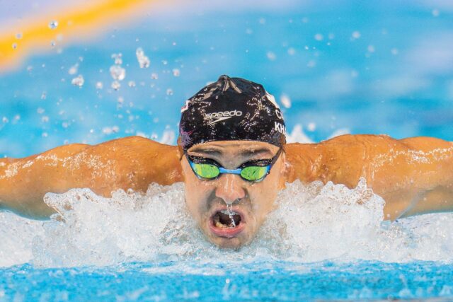 Ilya Kharun record mundial natación 200 mariposa