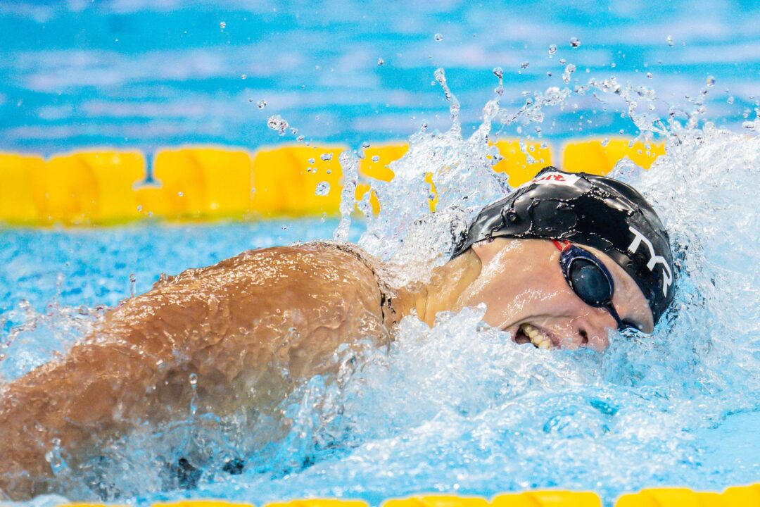 Should Swimmers Be Able to See the World Record Line During Races?