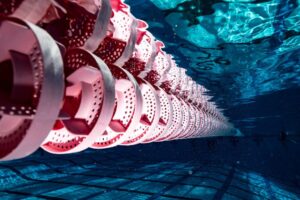 Commit Swimming Simplifies Past Due Invoice Management with Real-Time Alerts