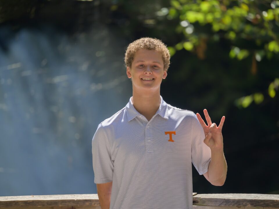 arena Swim of the Week: Collin Holgerson Breaks Ryan Murphy’s Independent HS Record In 100 Back