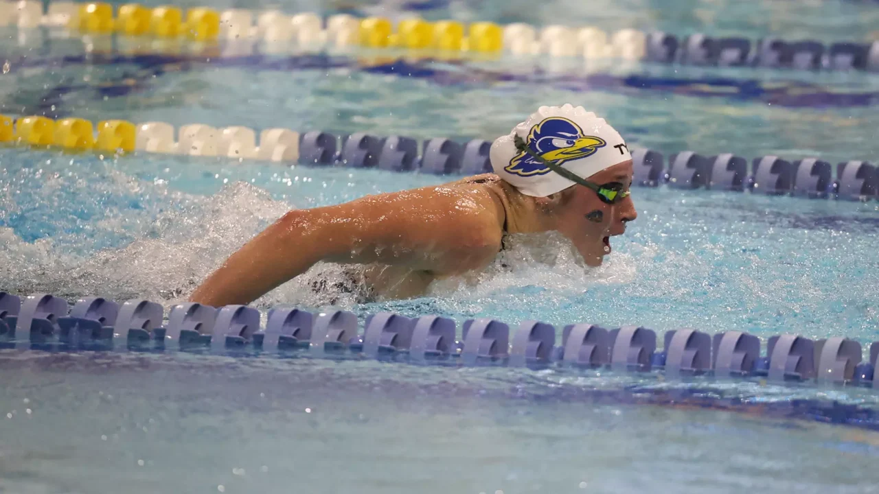 Delaware Women Dominate WVU, Mountaineer Men Top Blue Hens