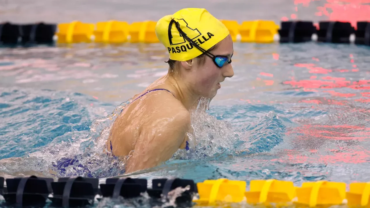 D3 Rochester Women Best Siena & Canisius, Golden Griffins Down Yellowjacket Men