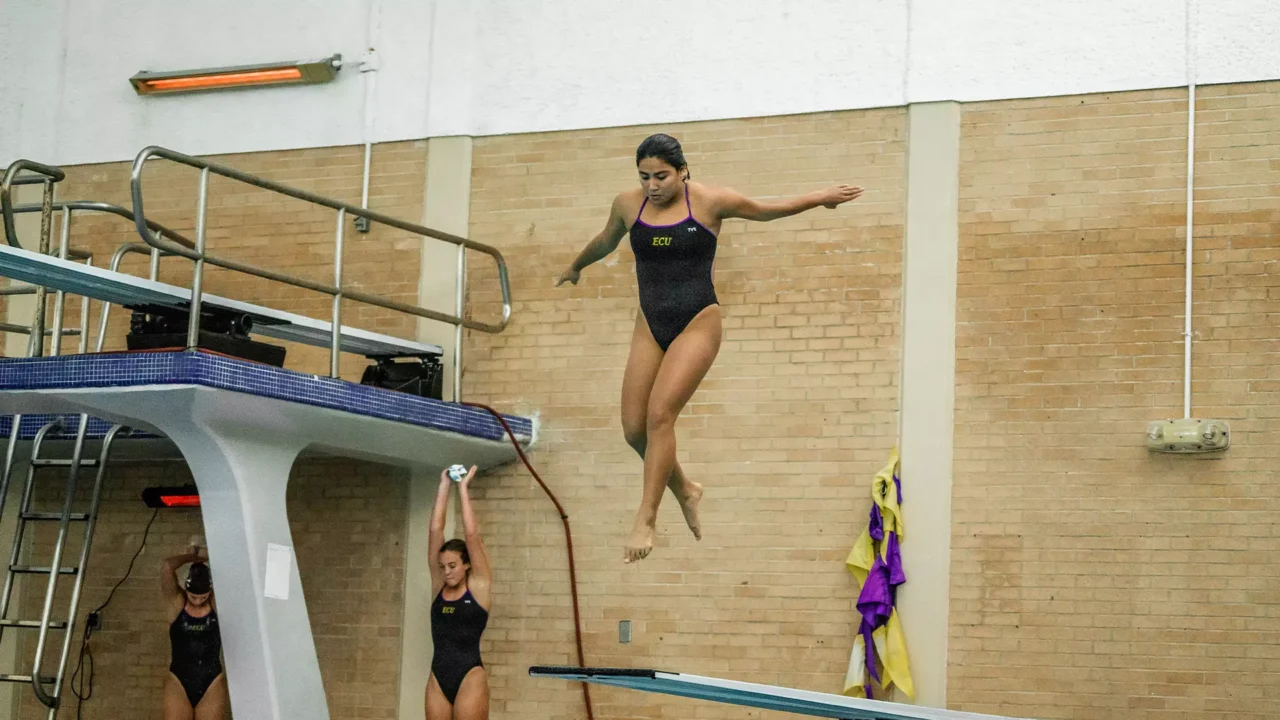 ECU Dominates NC State, UNCW In Diving Invite