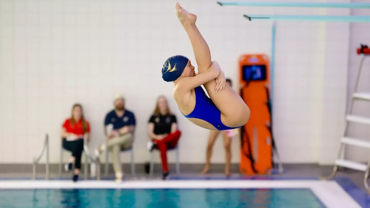 Golden Eagle Divers Shine At Clarion November Diving Invite
