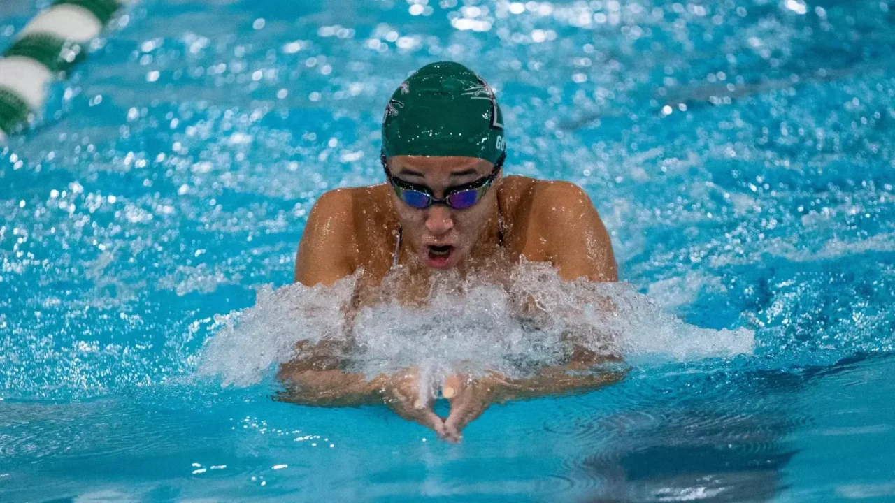 Gold Leads To Loyola To 167-133 Victory Over Richmond