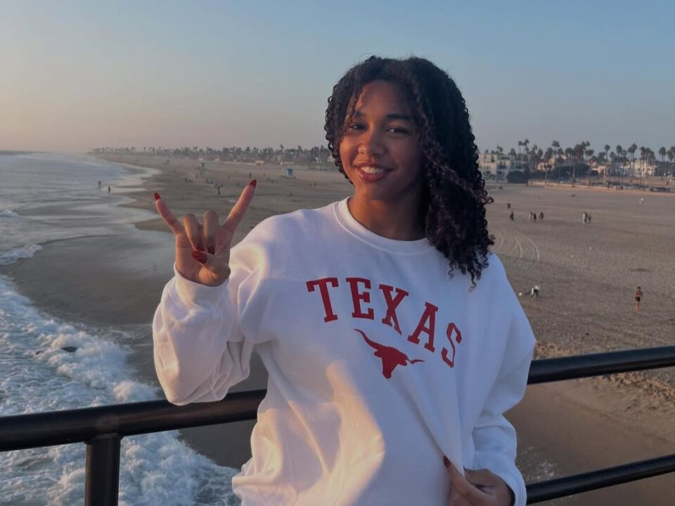 Top 100 Breaststroker In Class of 2027, #11 Ranked Bianca Nwaizu Commits To Texas