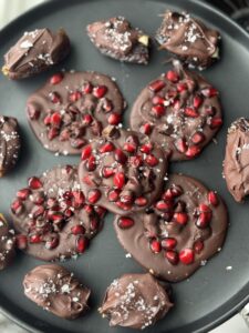 The Hungry Swimmer: Chocolate Pomegranate Clusters
