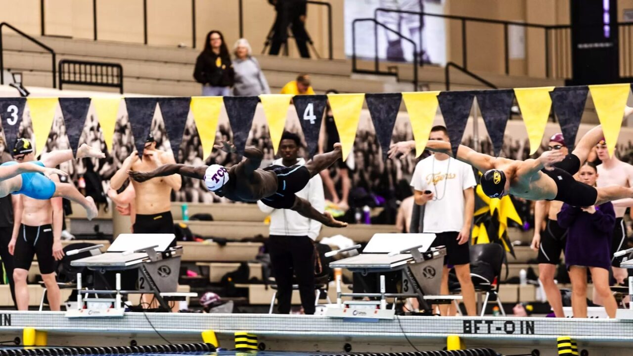 Kansas, TCU Claim Big 12 Weekly Swim & Dive Honors