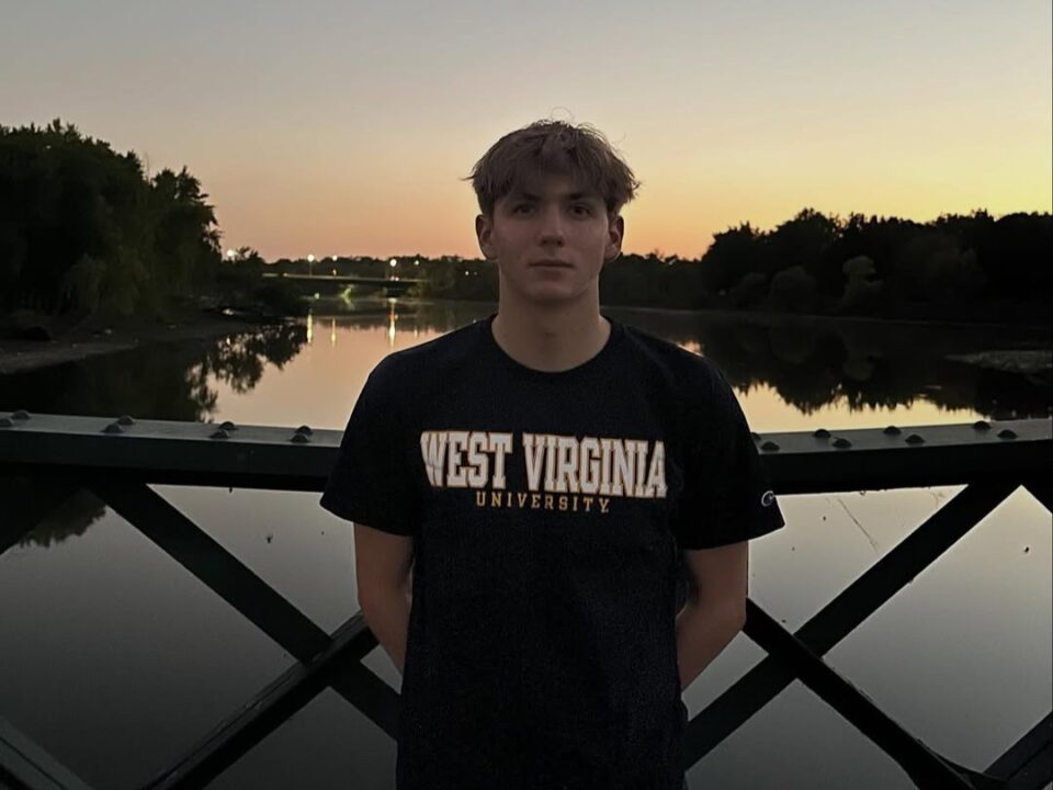 Butterfly & IM Specialist Dan Ginaitis Commits To WVU For 2026-27