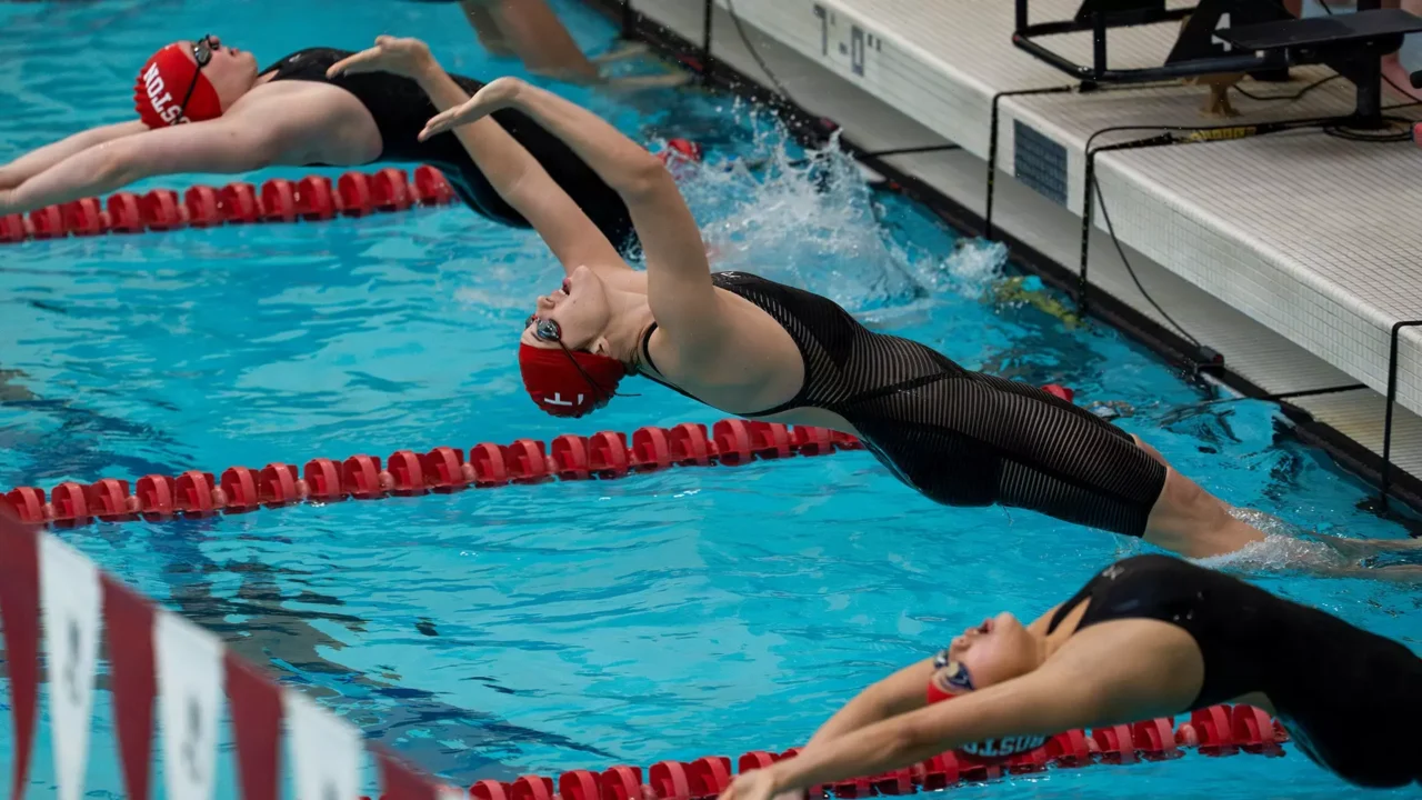 Boston U Kicks Off Homestand With Sweep of MIT
