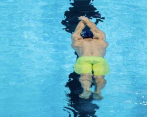 Swimming Me “Core Engagement” Kaise Kare? Beginners Friendly Explanation