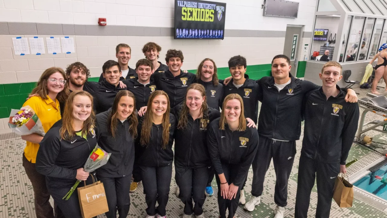 Valparaiso Celebrates Senior Meet With Sweep of Bethel