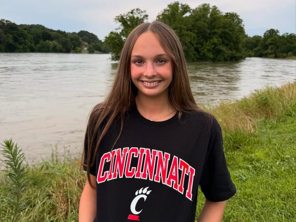 Winter Juniors Finalist Alexis Schmidt Commits To Cincinnati For 2026