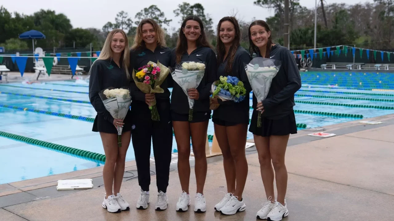 FGCU Tops North Florida In Two-Day Senior Day Dual