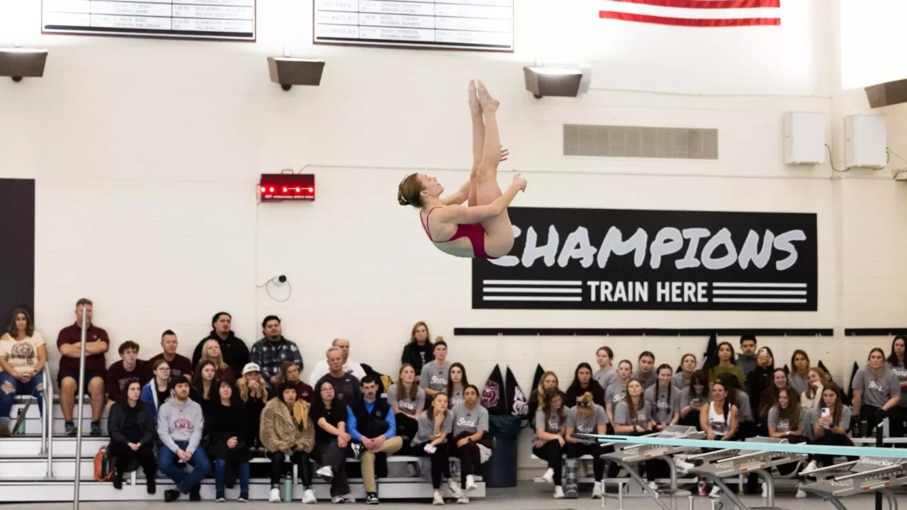 Missouri State Women Win Nail-Biter, Men Cruise In Sweep of UIC