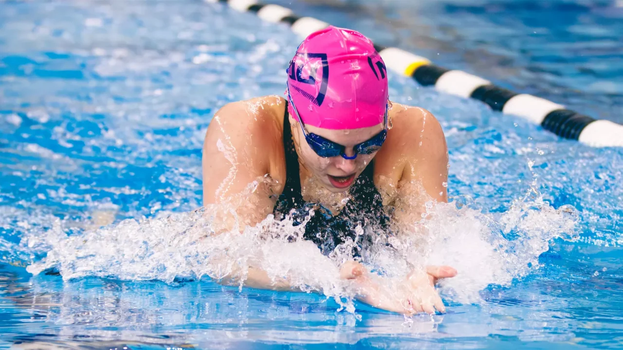 NAU Women Sweeping Utah Tech, Perform Well At Lumberjack Diving Invite