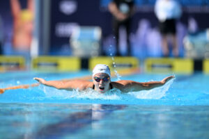 WATCH: Elizabeth Dekkers Set All Comers Record With 2:04.95 200 Fly