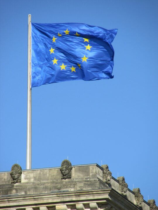 EU Sport Commissioner Criticizes World Aquatics’ Decision To Re-Admit Russia & Belarus