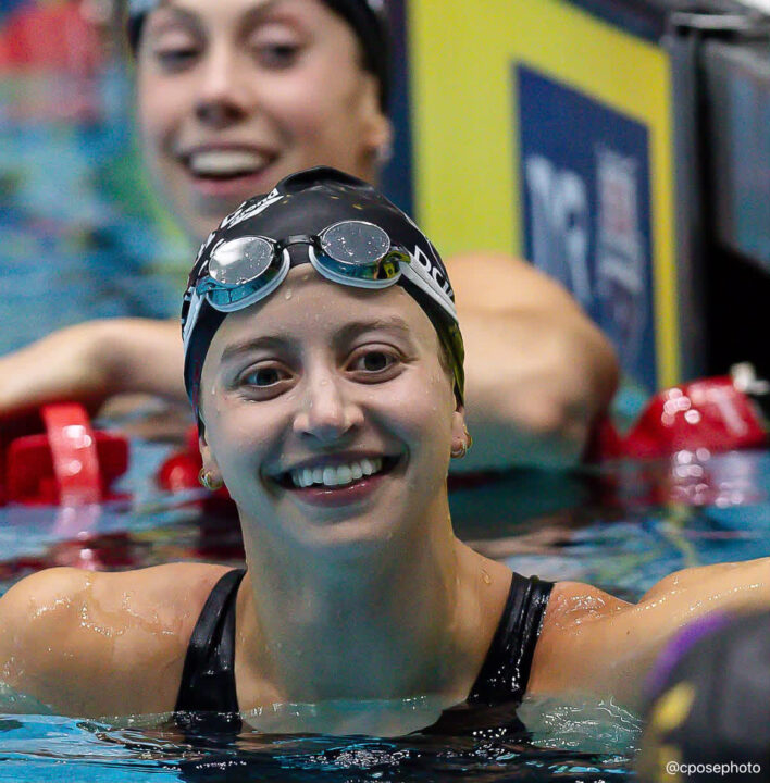 Kate Douglass Abbatte Il Record Del Mondo Di Sarah Sjostrom Nei 50 Stile Libero In 23.59