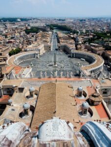 Swimming An Opportunity For Spiritual Growth, Pope Leo Tells Sette Colli Athletes
