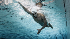 Perché Il Nuoto Non É Solo Tecnica: É Una Grammatica Sensoriale